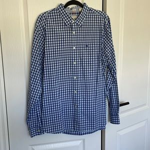 Dockers long sleeve button down shirt 💙